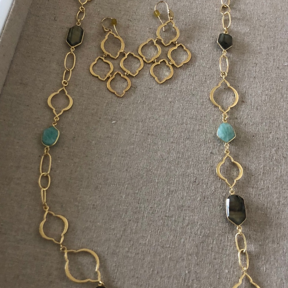 Arabesque Gold Chandelier earrings